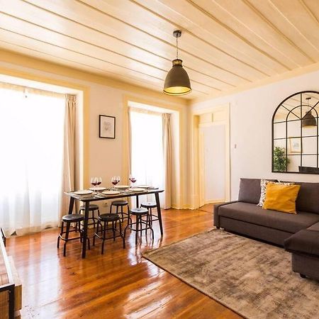 Ola Lisbon - Castelo IV Apartment Luaran gambar