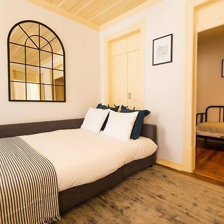 Ola Lisbon - Castelo IV Apartment Luaran gambar