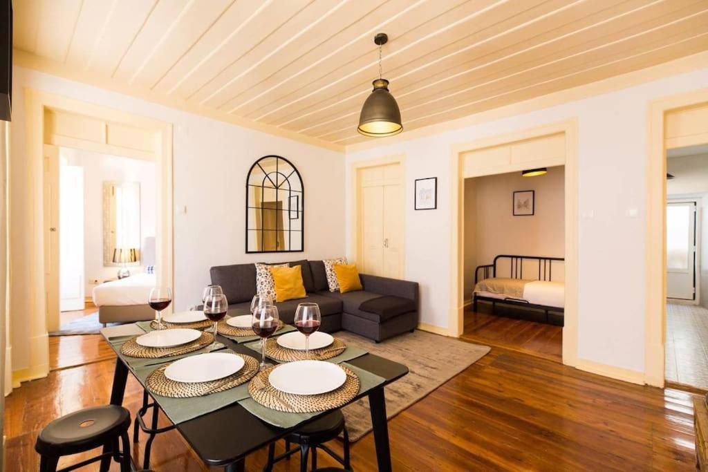Ola Lisbon - Castelo IV Apartment Luaran gambar