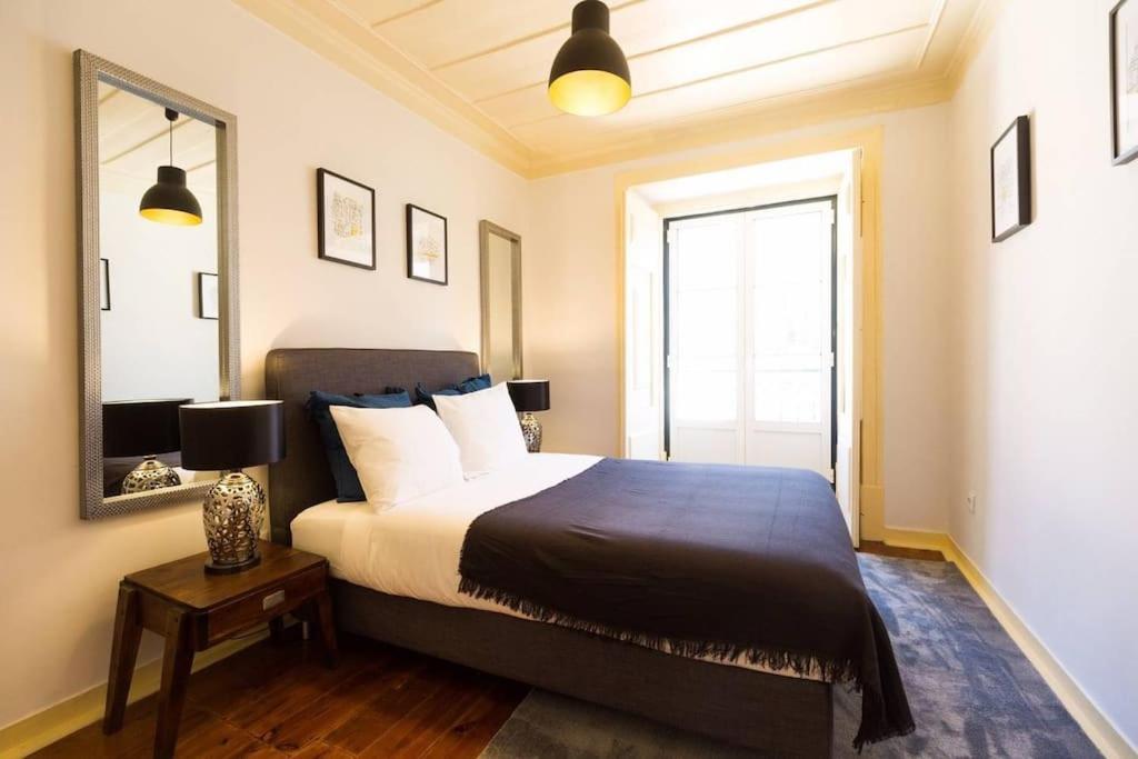 Ola Lisbon - Castelo IV Apartment Luaran gambar