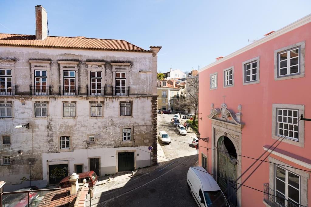 Ola Lisbon - Castelo IV Apartment Luaran gambar